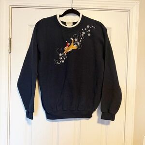 Vintage Top Stitch Christmas holiday cat pullover crew neck.